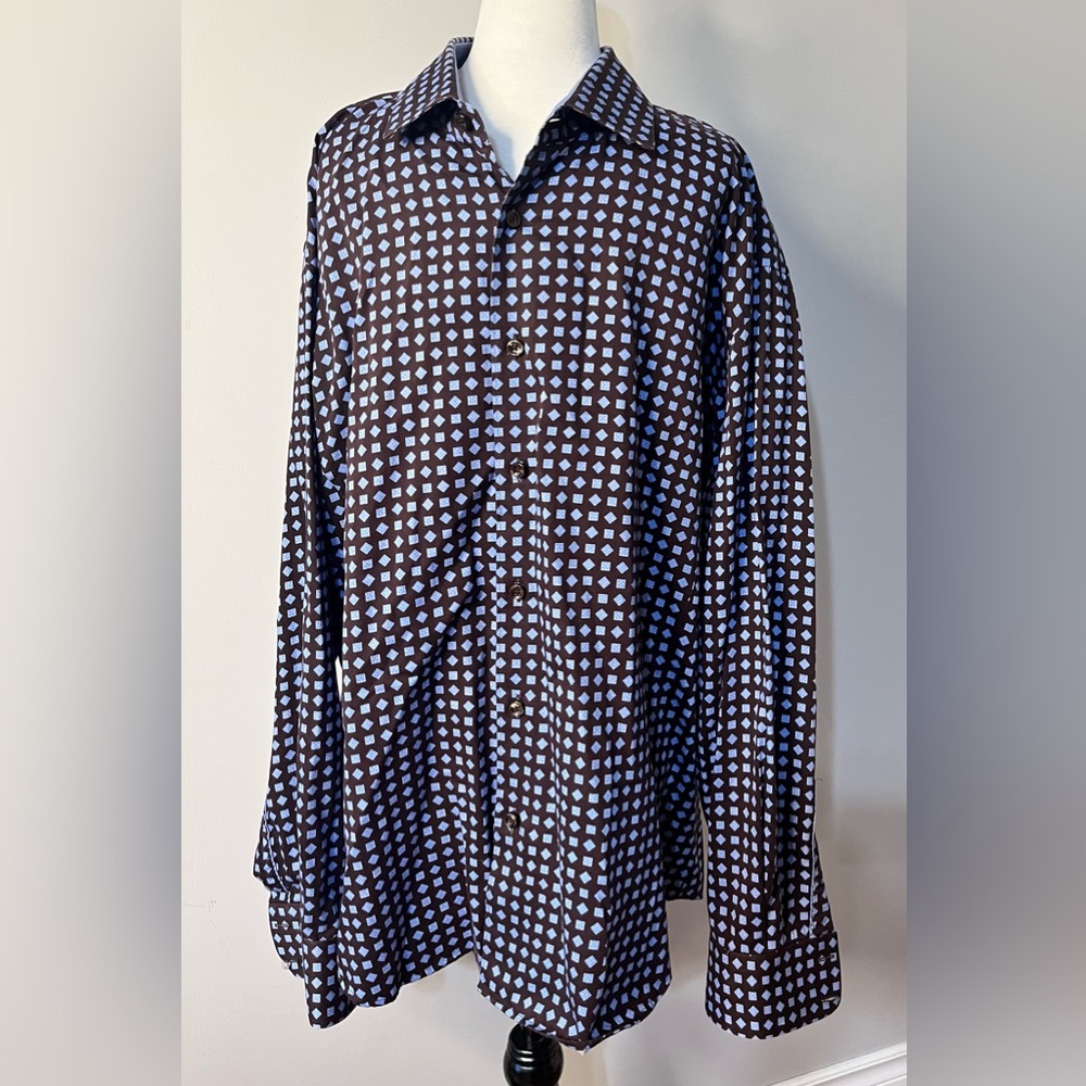 Bertigo Men’s Shirt in 2 XL w/ Lots of Color and Style!!
